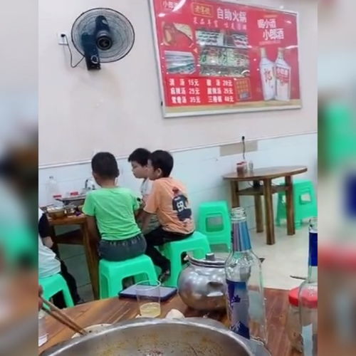  五个小朋友一起下馆子引热评,网友像极了五排开黑时的样子