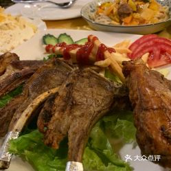  海尔巴格大饭店喀什店的烤羊排好不好吃用户评价口味怎么样喀什市美食烤羊排实拍图片大众点评