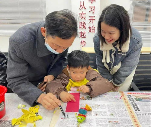  我们的节日春节亲子手工公益活动温情上演