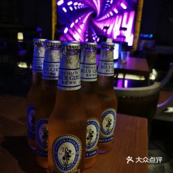  迷你酒吧的蓝妹啤酒好不好吃用户评价口味怎么样新会美食蓝妹啤酒实拍图片大众点评