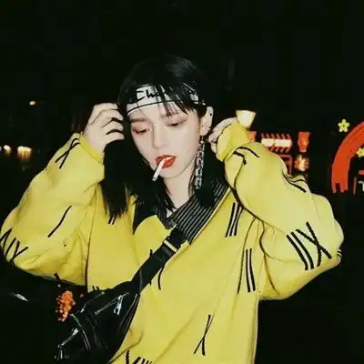 女生头像高质量黑色系霸