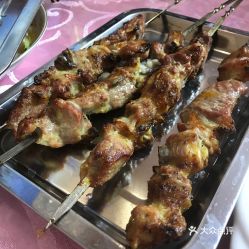  新疆喀什餐厅的馕坑烤肉好不好吃用户评价口味怎么样济南美食馕坑烤肉实拍图片大众点评
