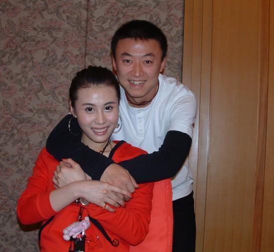  马琳曾与队花谈恋爱,被蔡振华棒打鸳鸯,后娶女演员,今家有娇妻
