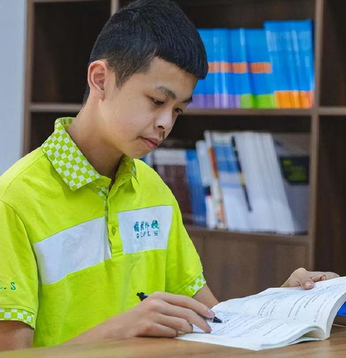  自古天才出少年14岁男孩保送清华本硕博连读,将师从丘成桐先生