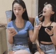  搞笑gif妹纸,这下子可就尴尬了