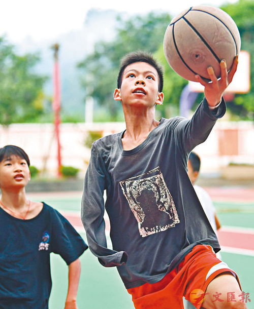 14岁帅气少年头像独臂