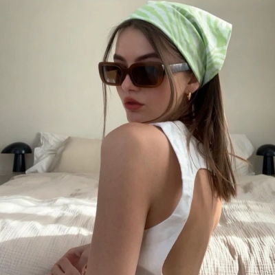  酷酷的总有人会为了你的浪漫买女生头像我要个性网
