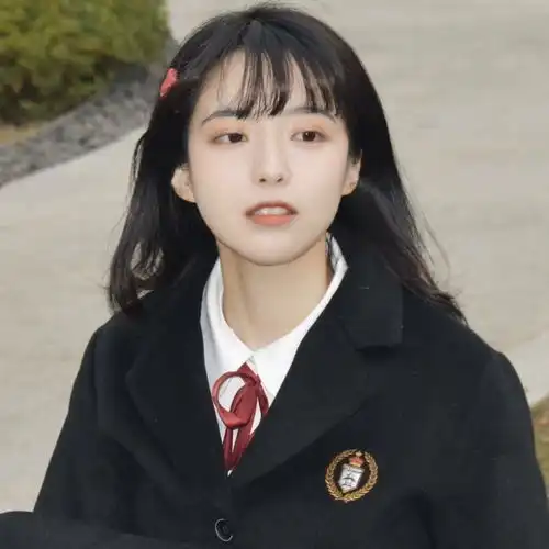  大家觉得哪个头像最清纯最元气啊