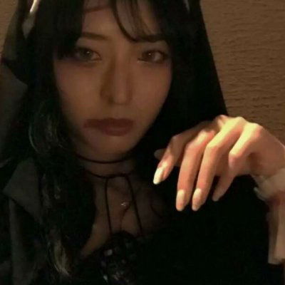  小姐姐qq头像暗黑丧系真人头像女生漂亮的