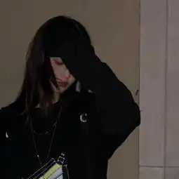  侧脸头像女漂亮气质微信头像侧脸女唯美2020款
