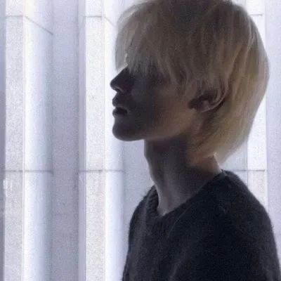  男生头像城南的花都开了你该熬过来了