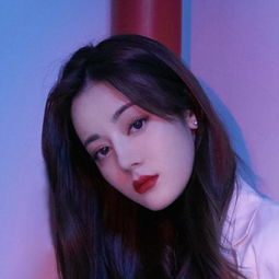  迪丽热巴白色西装为什么会上热搜大家如何评论的