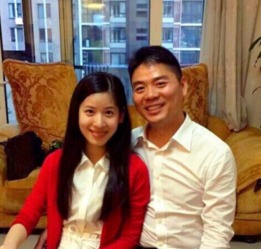  刘强东解释拒绝他人提奶茶妹妹称这段话是对朋友圈好友说的