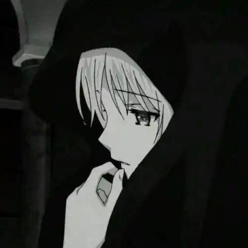  50张女生头像丨生活不易,猪猪叹气