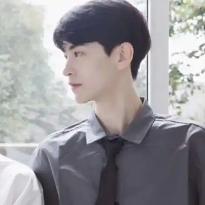  月亮丢了小洋裙治愈系唯美情侣头像我要个性网