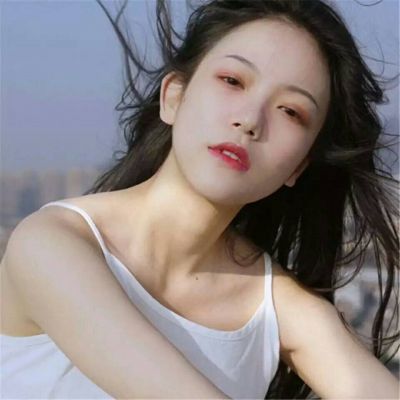 孤独黑暗的猫头像徐璐
