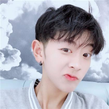  清新帅气男头像真人,哥的气质你学不会是天生的