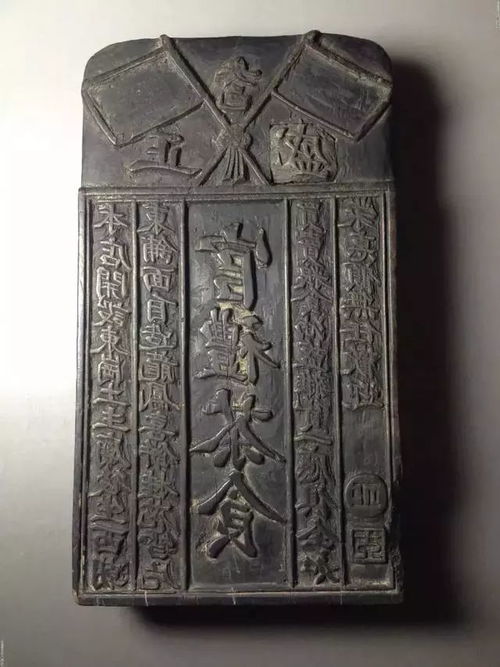  黑白配男生女生呸,你见过黑底白字的统一招牌吗真是丑的整整齐齐的