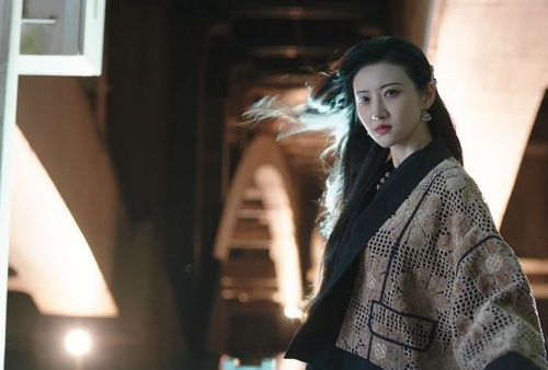  司藤白英附身老悬师,竟不识王乾坤之司藤版,扭捏女人味十足