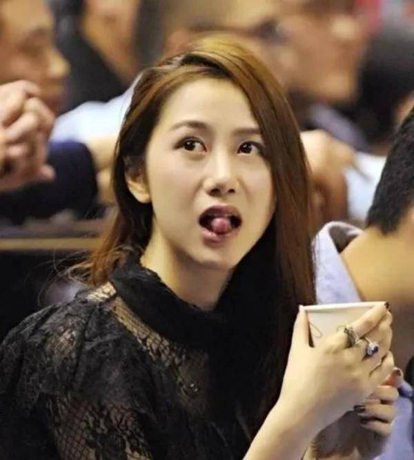  孙悦露面身材发福,效力湖人买下的豪宅如今赚到了多少钱