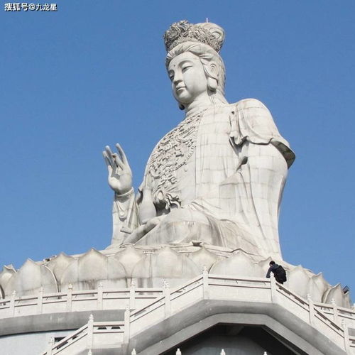  石雕雕刻观音像寺院观音菩萨雕塑图片