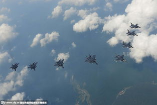  韩美8架战机在半岛上空对朝鲜进行示威飞行高清组图
