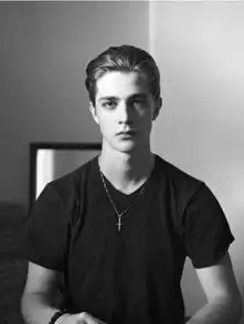  让女生把持不住的男生发型,你留了吗