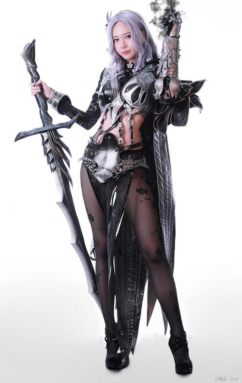  游戏黑色沙漠黑暗骑士cosplay,谁能拒绝一个高跟黑丝御姐呢