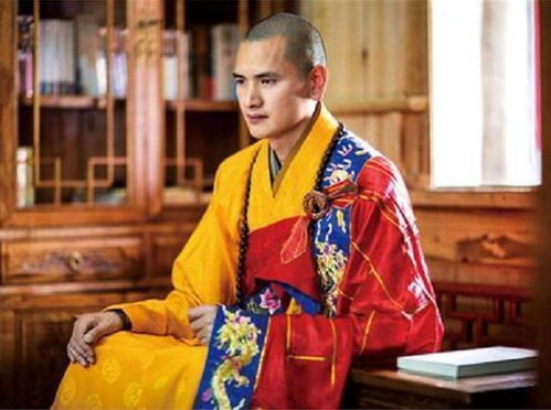  富二代小伙看破红尘出家当和尚,却被上香求佛富婆看中,后来怎样