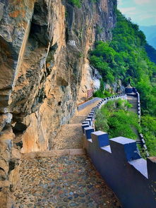 道家风骨佛光照,奇峰峻石圣水灵少侠游记之徒步京西圣莲山