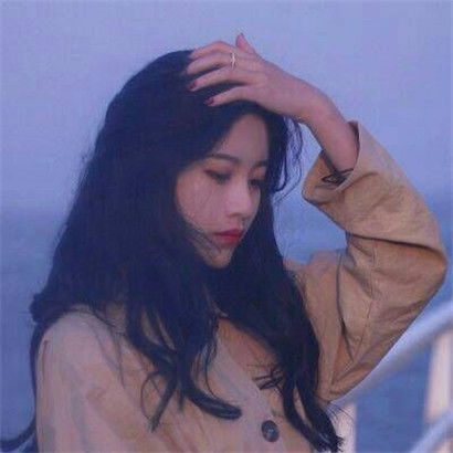  女生头像伤感,偏爱孤独与自由的女生