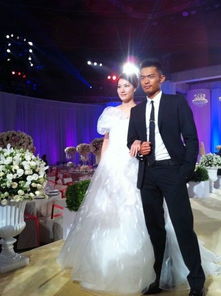 2012末日前的明星世纪婚礼盘点那些最感人的婚礼瞬间