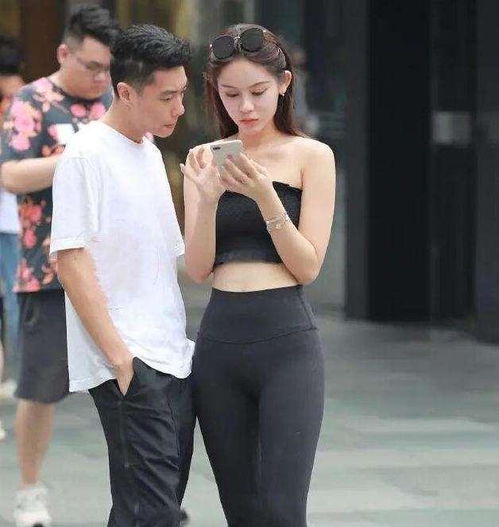 瑜伽裤头像几点