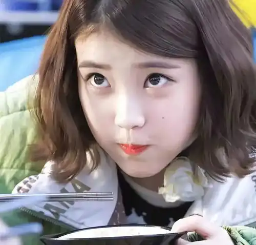  热巴的丸子头,吴宣仪的仙女烫,女明星的发型怎么那么好看