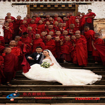  梁朝伟与刘嘉玲在不丹举行婚礼浪漫婚纱照曝光