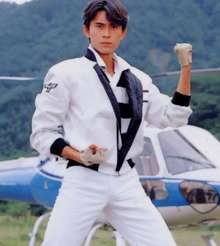 南光太郎高清头像