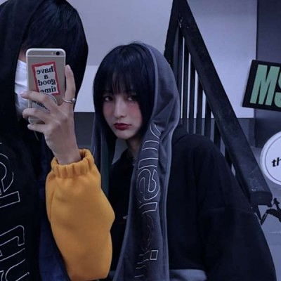  给陪你跨年的人说的情话