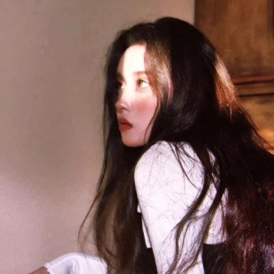  2023唯美氛围感女生头像图片