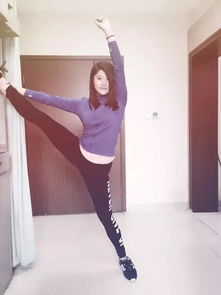  杭州肤白貌美女医生成网红每天穿旗袍上下班