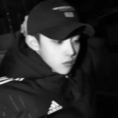 高冷禁欲系女生头像动漫