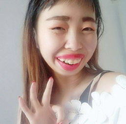 杨清柠大赞嘟嘟姐,称其是未来的快手一姐 杨清柠大赞嘟嘟姐,称其是未来的快手一姐