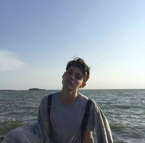  盛世美颜自带仙气画册中走出的俄罗斯男孩pomogisebe