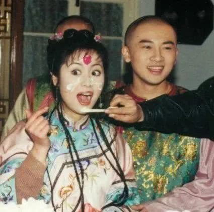 还珠格格20年重聚萧剑柳青中年发福小邓子小卓子也老了