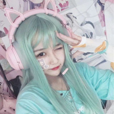  真人cos风闺蜜头像高清cosplay美女图片