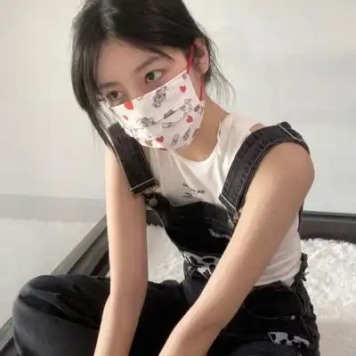  真人的高质量少女头像照片