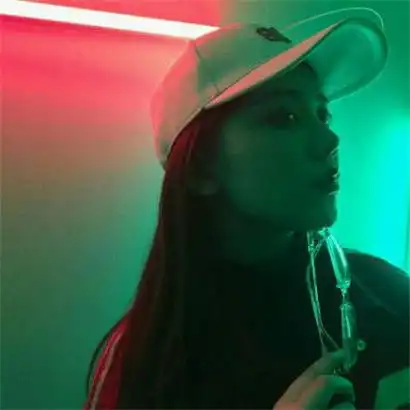  霸气微信头像女生高冷,红颜不是罪过冷酷点好