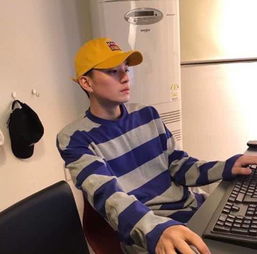  男生身上有这4个特征,说明他是假装爱你的,比渣男还渣