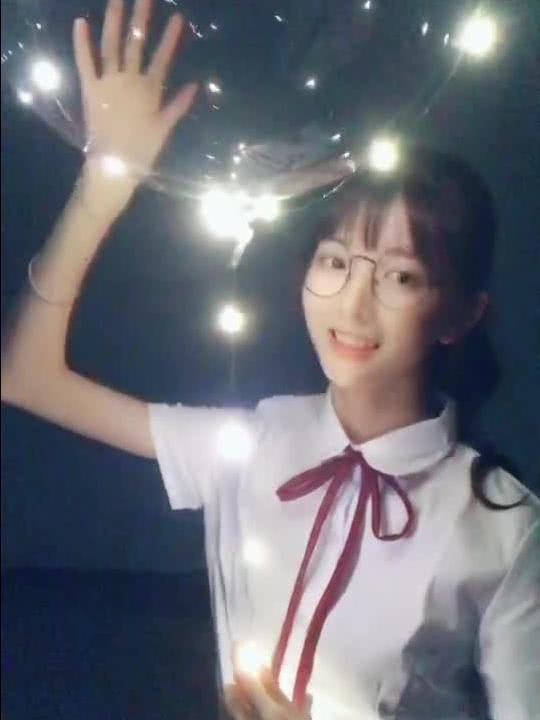  baby抱紧你根本抱的不紧