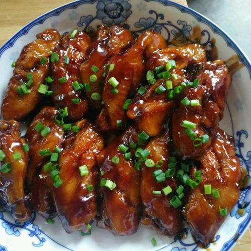  做可乐鸡翅,用百事还是可口可乐9成人不懂,难怪鸡翅甜腻难吃