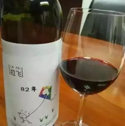 关于百合的头像一对葡萄